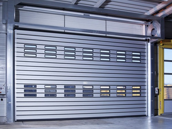 硬質(zhì)快速卷簾門(mén)